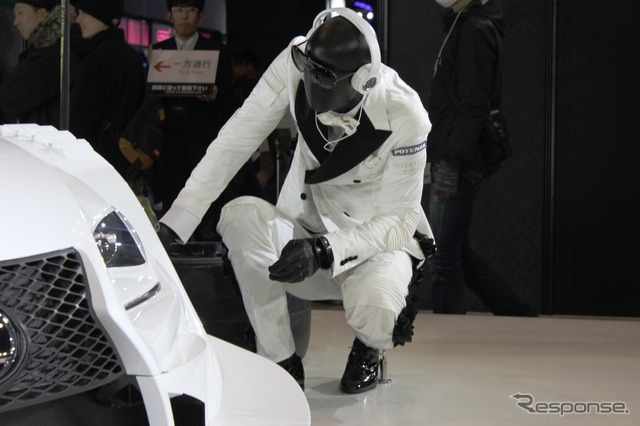 【東京オートサロン14】レクサス、レースという“戦場”と“インテリジェンス”の融合がテーマ