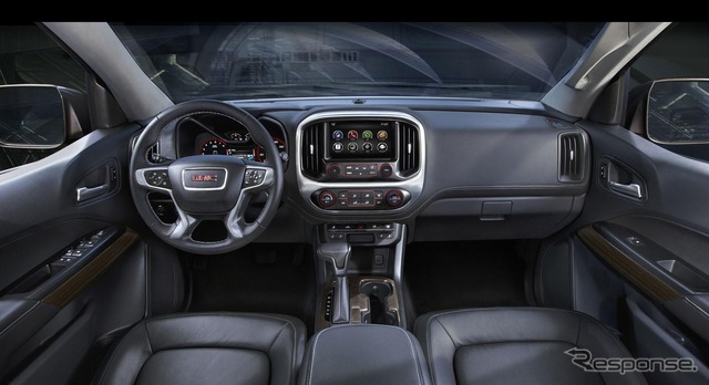 新型 GMC キャニオン