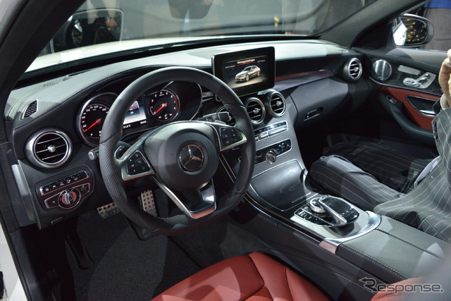メルセデスベンツ・C 400 4MATIC