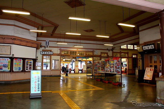 保存修理工事に着手する直前の門司港駅舎の駅舎内。工事は2018年の完成を予定している。