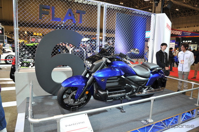 ホンダ ゴールドウイング F6C（東京オートサロン14）