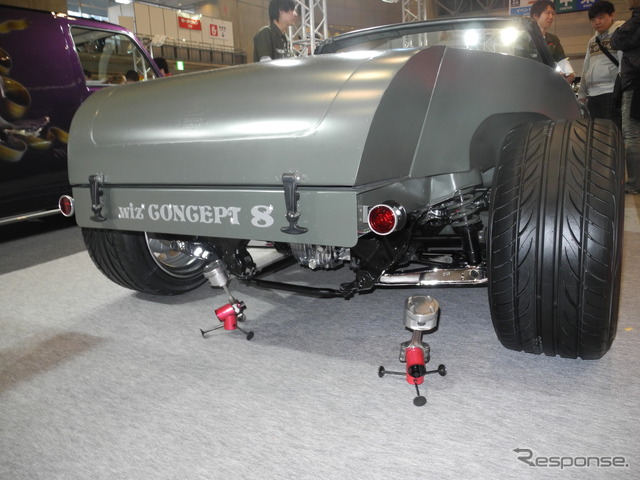 国際情報工科大学校の改造車「ROD」（東京オートサロン2014