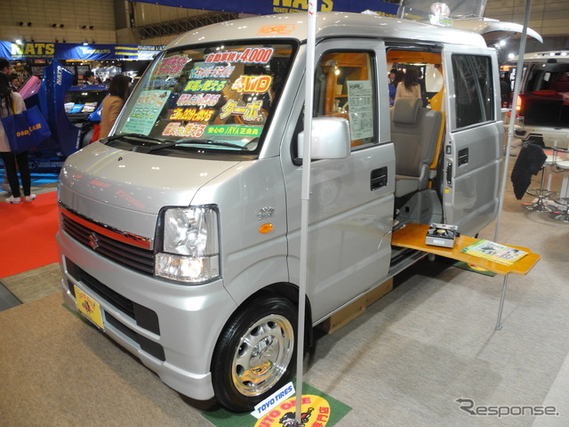 オートワンの軽キャンパー「給電くん」（東京オートサロン2014）