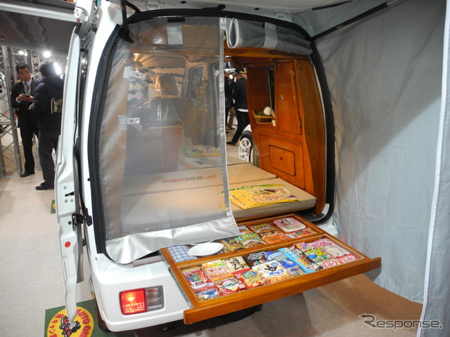 オートワンの軽キャンパー「給電くん」（東京オートサロン2014）