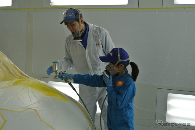 子供たちが塗装体験で夢のくるまをデザイン…ネッツトヨタノヴェルとやま