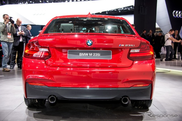 BMW M235i(デトロイトモータショー14)