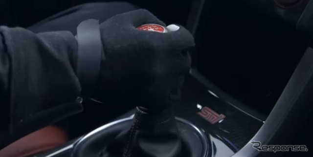新型スバル WRX STI
