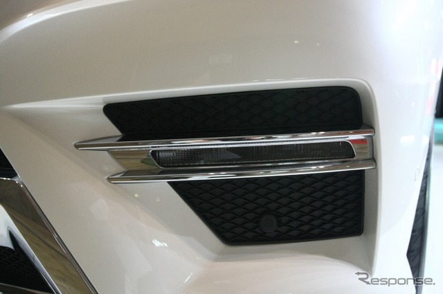 ブリヂストン DUELER H/L 850 装着の メルセデス ML350