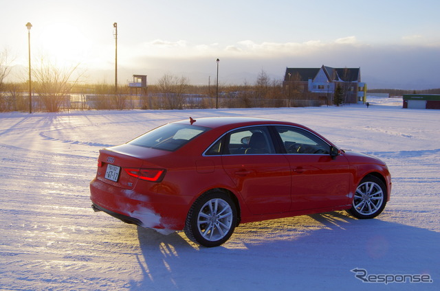 アウディ A3セダン 1.8 TFSI クワトロ