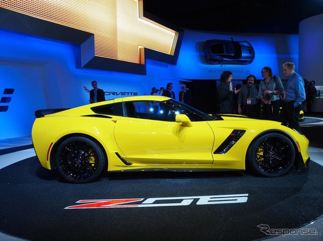 新型シボレー コルベット Z06 の Z07パッケージ(デトロイトモーターショー14)