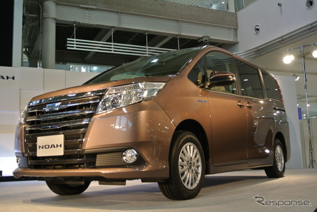 トヨタ 新型 ヴォクシー/ノア 発表会