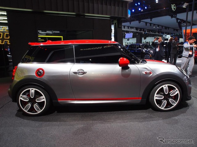 新型MINI ハッチバック ジョンクーパーワークス コンセプト(デトロイトモーターショー14)