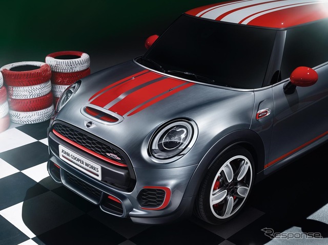 新型MINIハッチバックのジョンクーパーワークスコンセプト