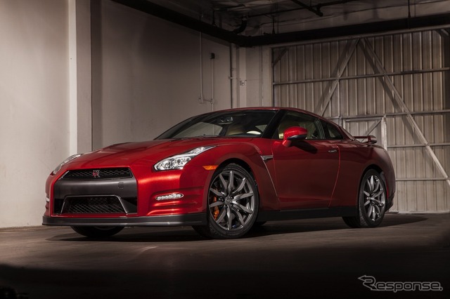 日産 GT-R の2015年モデル