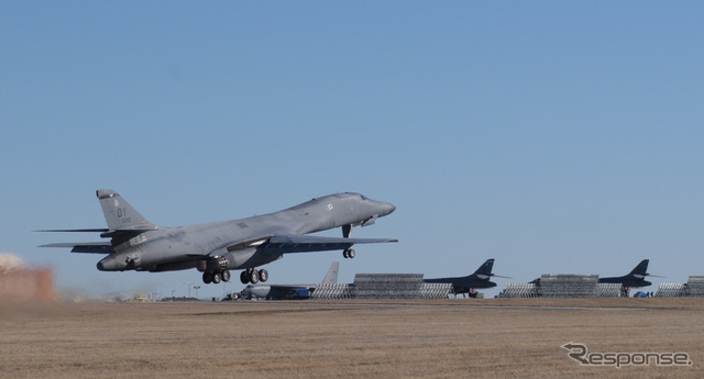 統合バトルステーションがインストールされた最初のB-1爆撃機