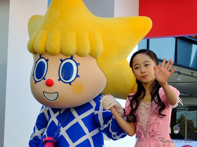 東京スカイツリータウン初のアイススケートリンクに本田望結が登場