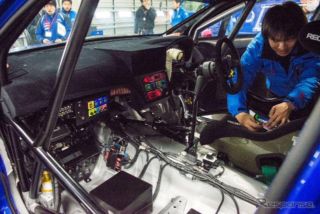 スバル WRX STI『STI NBR チャレンジ 2014』
