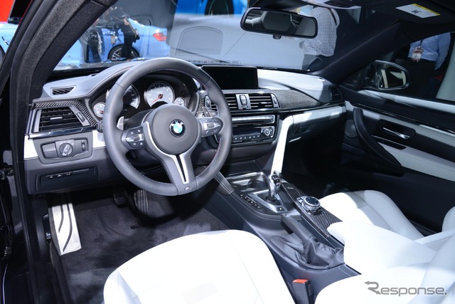 BMW M4クーペ(デトロイトモーターショー14)