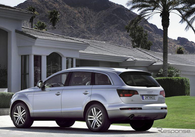 【フランクフルトモーターショー05】アウディ Q7 正式発表
