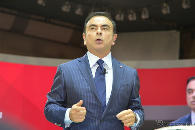 日産の カルロス・ゴーンCEO