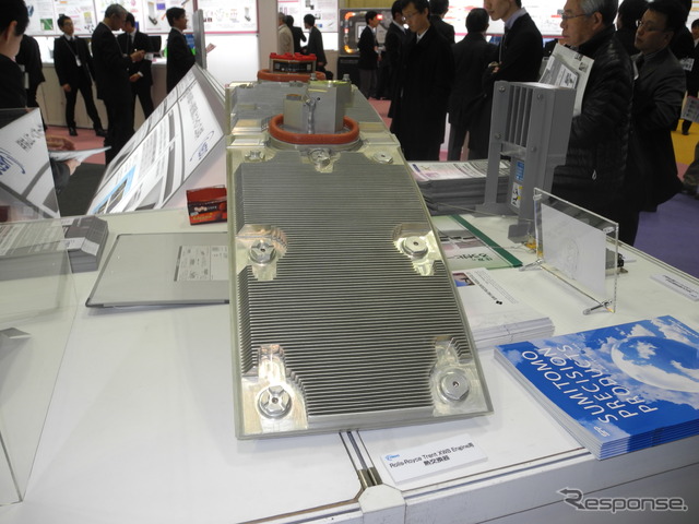 NEDOのブースに展示されたナノテク技術