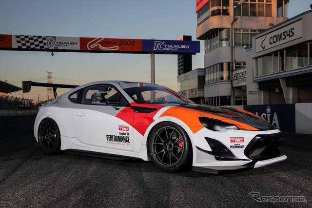 86 TRD グリフォンコンセプト 014、筑波で58秒407を記録