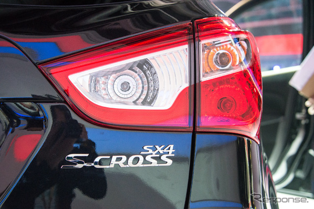 マルチスズキ・SX4 Sクロス(デリーモーターショー14)
