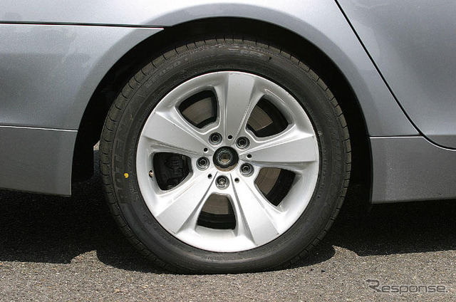 タイヤで安全運転---ブリヂストン レッスン体験記
