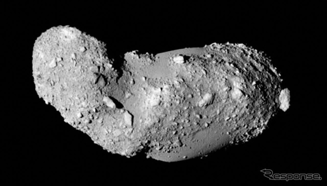 「はやぶさ」が観測した小惑星イトカワ