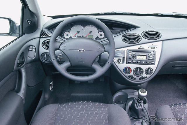 【D視点】新型フォード フォーカス …モデルチェンジ手法の是非