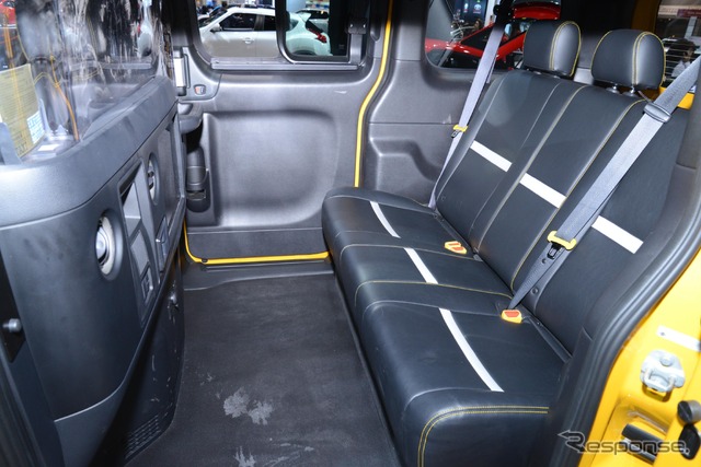 日産 シカゴ NV200 タクシー(シカゴモーターショー14)