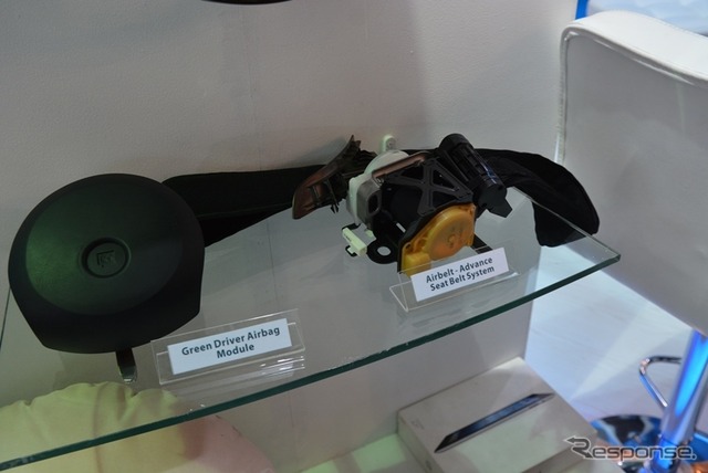 【デリーモーターショー14】将来を見据え、最新安全技術を展示…タカタ