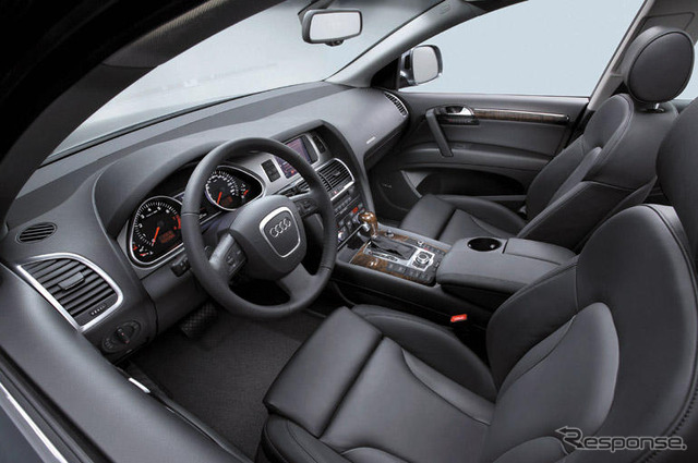 アウディQ7を発売、車両概要や価格を発表