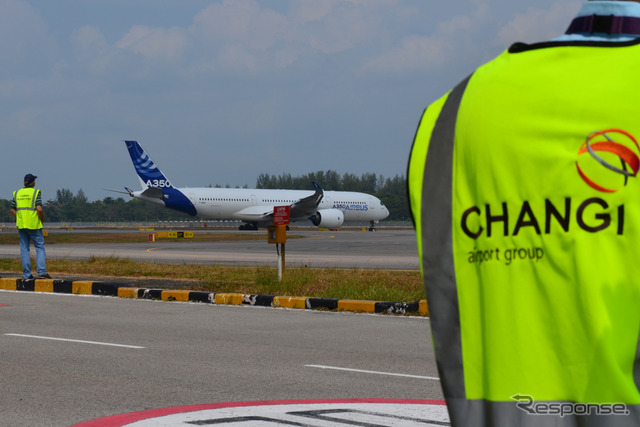 シンガポール航空ショー、ロールスロイスのトレントXWBエンジンを搭載したA350XWB
