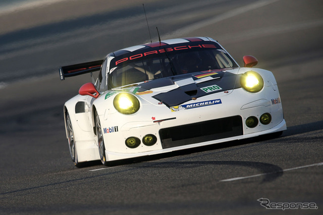 ポルシェ・911 RSR