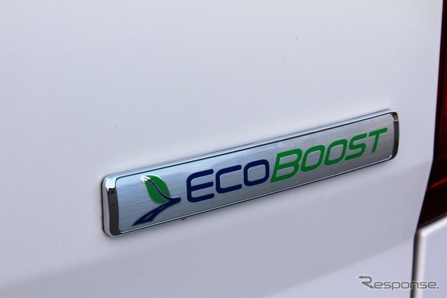 フォード・エクスプローラーXLT EcoBoost