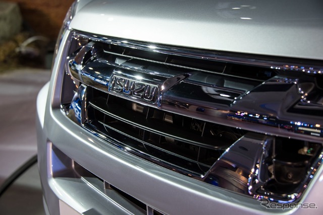 デリーモーターショー14 いすゞ D-MAX