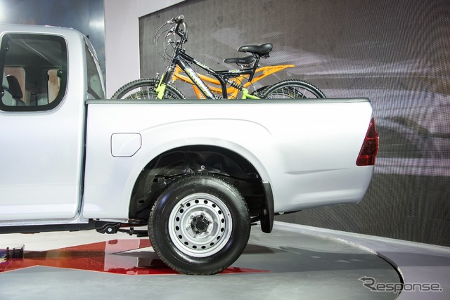 デリーモーターショー14 いすゞ D-MAX