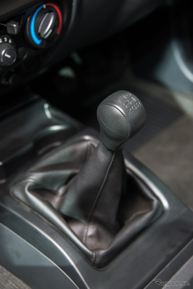 デリーモーターショー14 いすゞ D-MAX