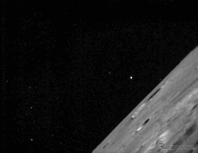 月の大気とアポロの謎を解明 月探査機LADEEが月面写真を撮影