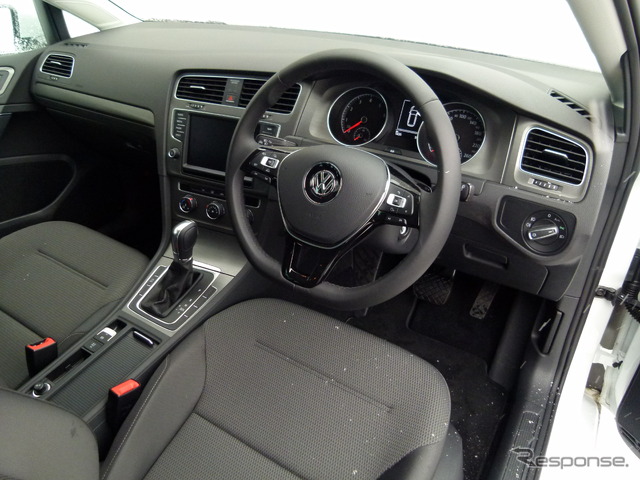 VWゴルフヴァリアントTSIコンフォートライン