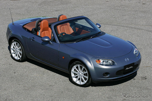 【マツダ ロードスター 新型発表】ソフトトップも大幅に進化、電動化は?