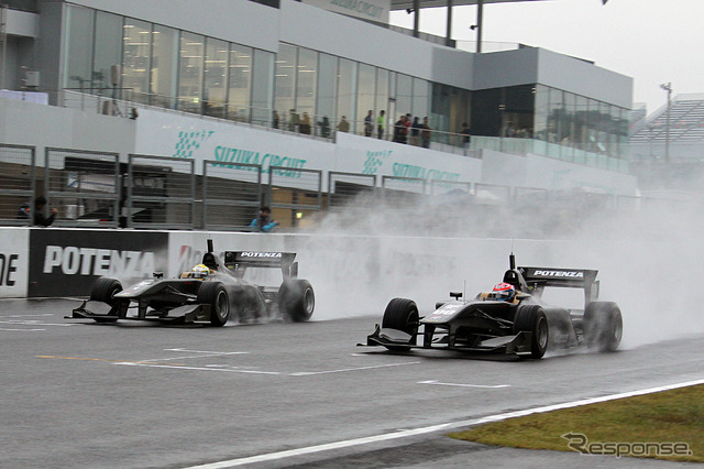2013年SF最終戦でのSF14デモ走行。写真:MOBILITY LAND