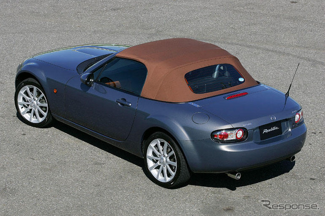 【マツダ ロードスター 新型発表】ソフトトップも大幅に進化、電動化は?