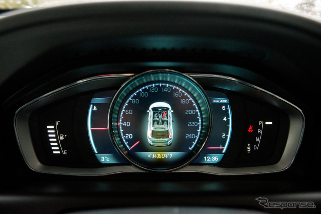 ボルボ・XC60 T5 SE