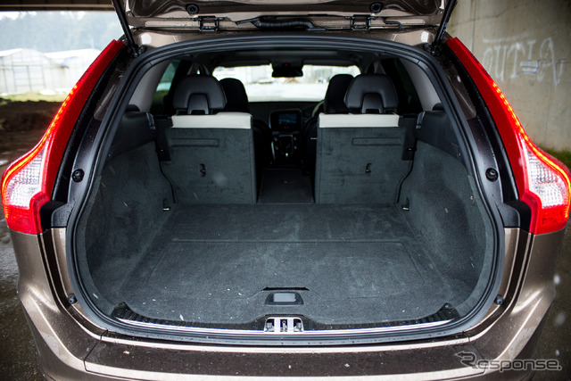 ボルボ・XC60 T5 SE
