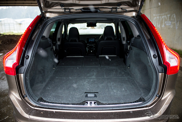 ボルボ・XC60 T5 SE