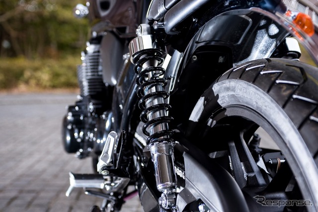 ホンダ CB1100 ブラックスタイル