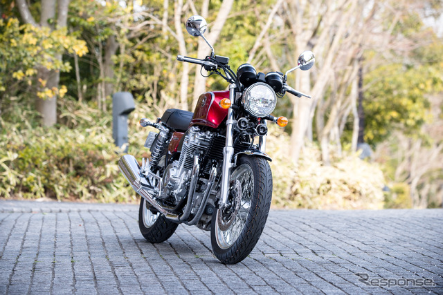 ホンダ・CB1100 EX(E Package付き)