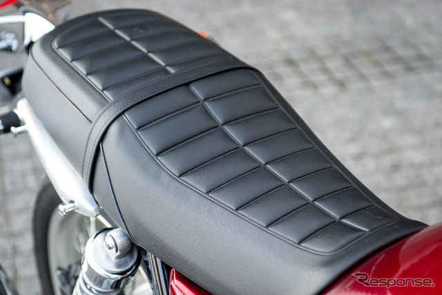ホンダ・CB1100 EX(E Package付き)